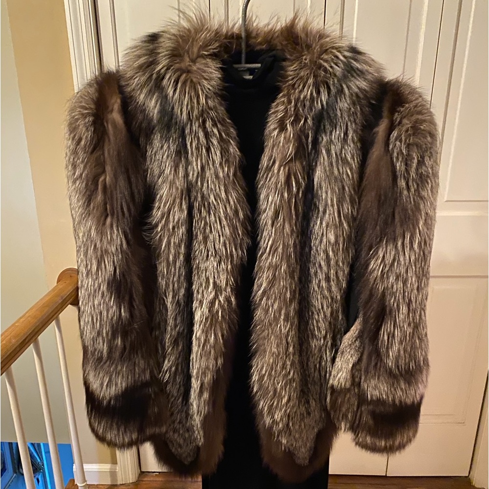 FOX: Authentic Grey Fox Fur Jacket / Cape